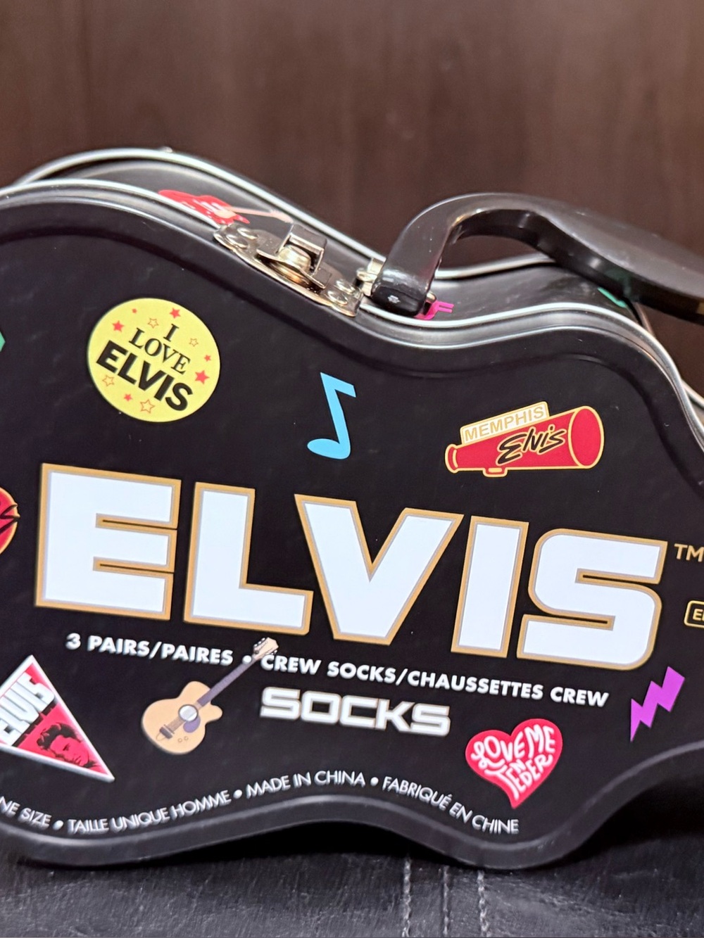 Elvis Tin Guitar Socks Case with 3 Pairs of Perris Colorful Socks